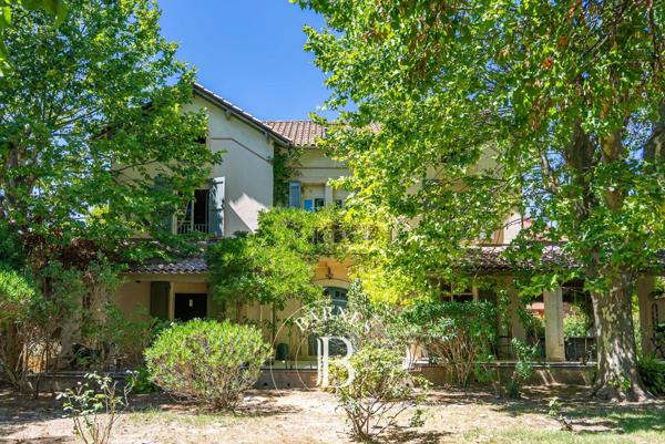 Aix-en-Provence, Maison 4 Chambres -  313 m² à vendre