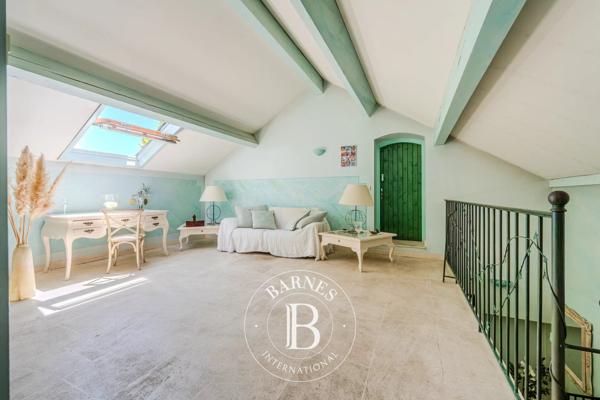Aix-en-Provence, Maison 4 Chambres -  313 m² à vendre