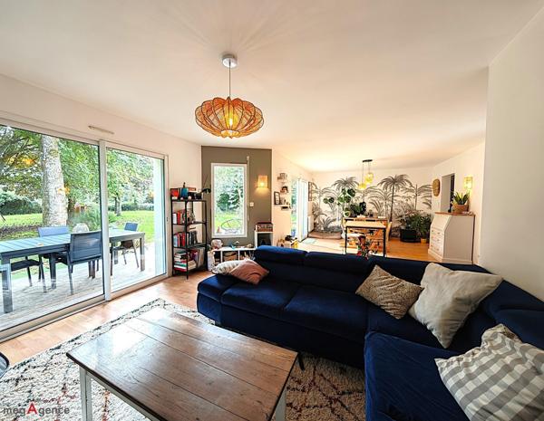 Maison à QUESTEMBERT, 56230 - 6 pièces 135m²