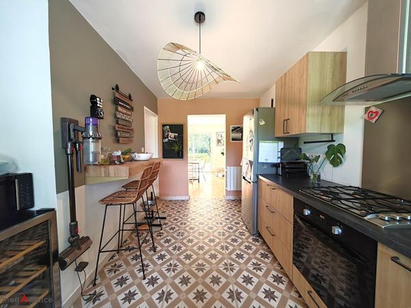 Maison à QUESTEMBERT, 56230 - 6 pièces 135m²