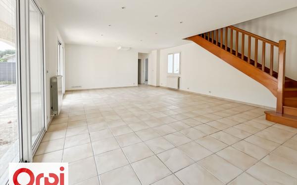 Maison à vendre    5 pièces • 123 m2 Maraussan