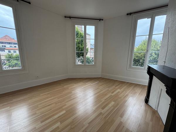 APPARTEMENT T2 A ELBEUF
