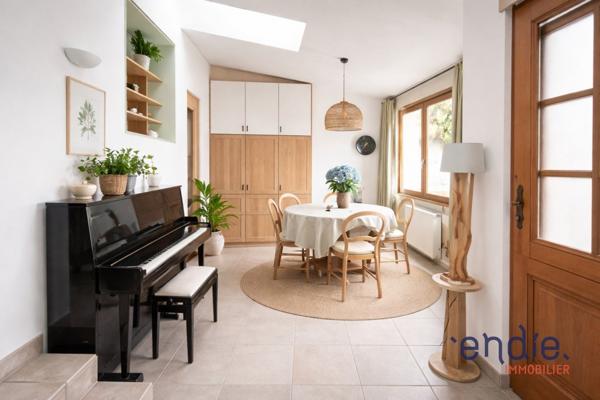 Maison familiale 3 chambres avec jardin et dépendances