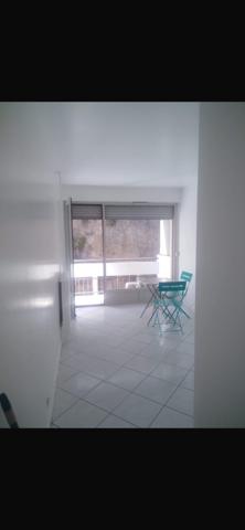 Nice (06200) LOCATION MEUBLEE STUDIO A PARTIR DU 1er DECEMBRE 2025