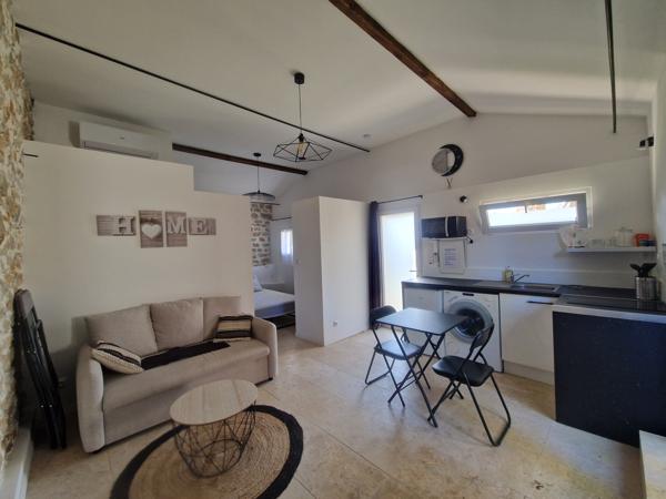 Lorgues (83510) Bastide provençale, 8 pièces, 2 gîtes, piscine, 5 box à chevaux et rond de longe sur 4 hectares, à Lorgues