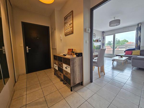 Appartement Neuilly Sur Marne 4 pièce(s) 74.21 m2