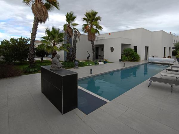 Maison à ARGELIERS, 11120 - 4 pièces 196m²