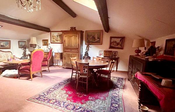 Maison bourgeoise centre de Romans à rénover