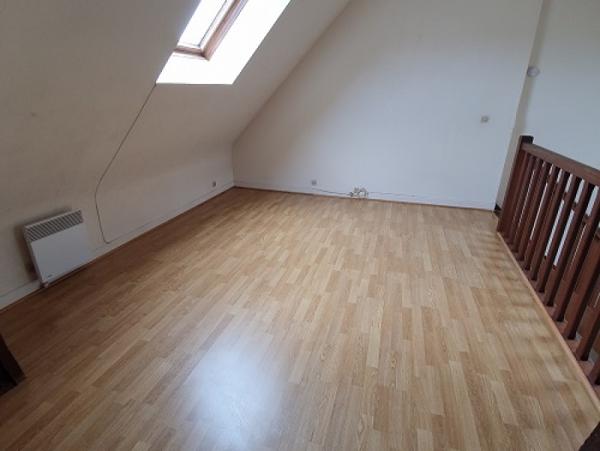 Location Appartement 2 pièces Étampes (91150) - Centre-ville