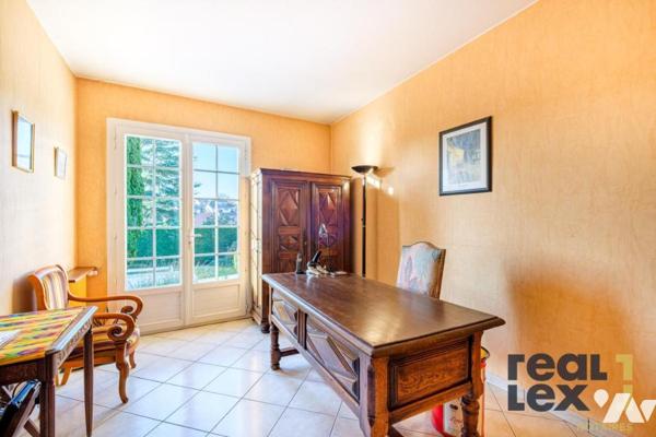 Craponne – Maison individuelle 7 pièces avec piscine 