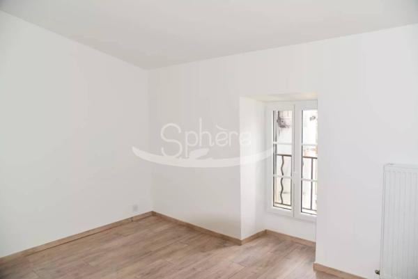 DUPLEX CENTRE VILLE DE LIMOUX