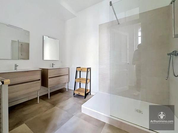 Vente Appartement 6 pièces 160 m2 à Roanne