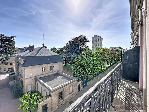 Vente Appartement 6 pièces 160 m2 à Roanne