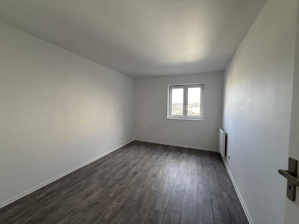 Vente / Appartement T4