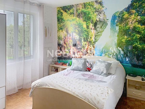 Maison Lucon 4 chambres bureau jardin garage bon état