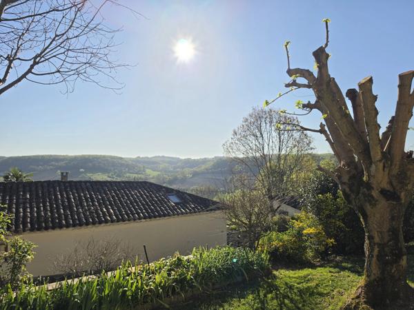 Maison de 90 m² à vendre avec terrain de 3 000 m²
