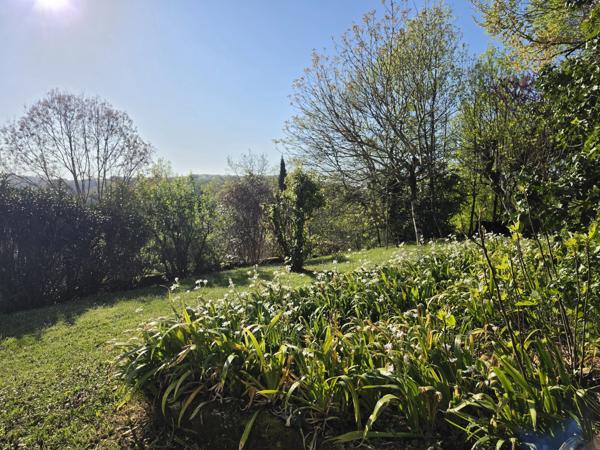 Maison de 90 m² à vendre avec terrain de 3 000 m²