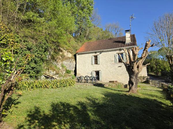 Maison de 90 m² à vendre avec terrain de 3 000 m²