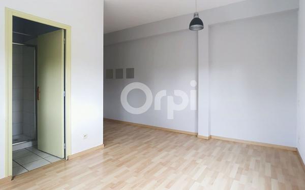 Appartement à louer    1 pièce • 22,22 m2 Brive-la-Gaillarde