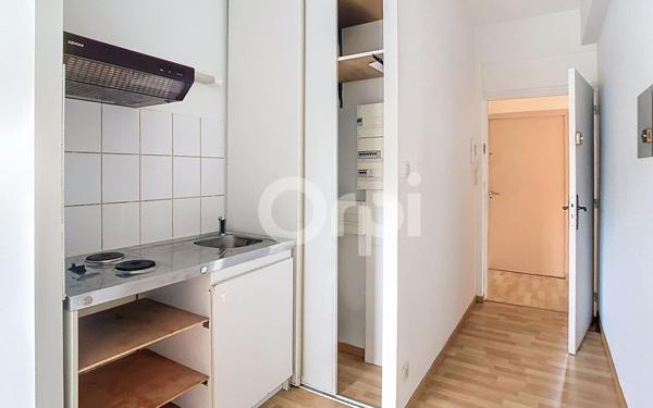 Appartement à louer    1 pièce • 22,22 m2 Brive-la-Gaillarde