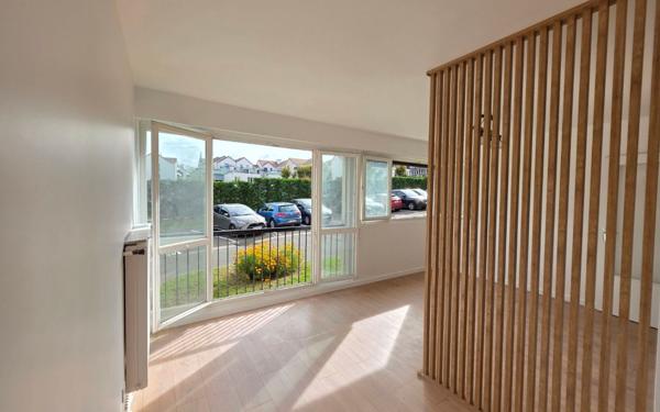 Appartement à vendre    1 pièce •  Chambourcy