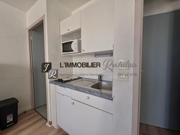 Location Appartement La rochelle 1 pièce 22m²-LAM3300