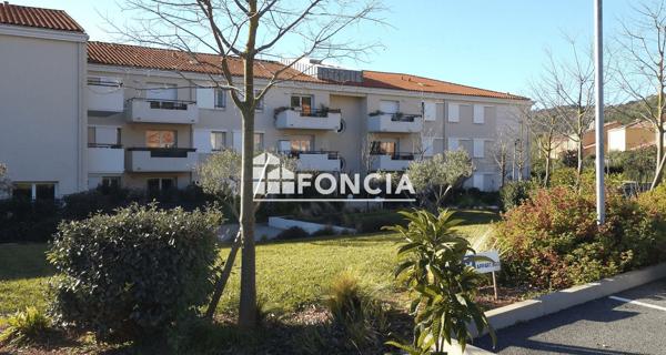 Location Appartement 2 pièces 42.6 m² - Le Luc 83340