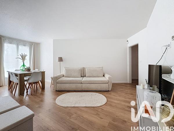 Appartement à vendre 2 pièces 63 m² Vert-le-Petit