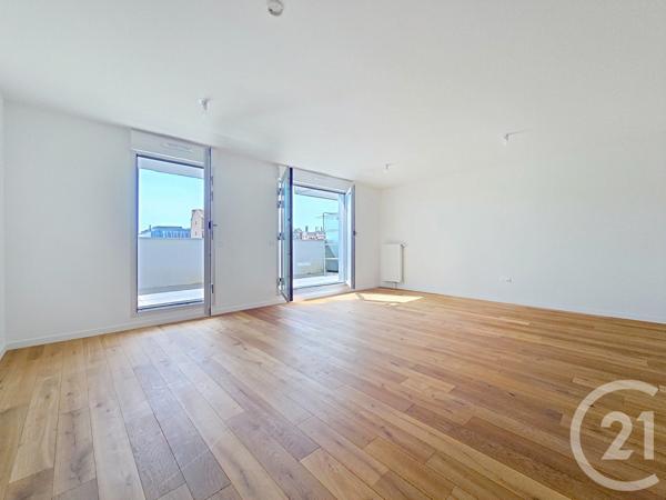 Appartement F3 à vendre  3 pièces - 74,10 m 2   PARIS  - 75013