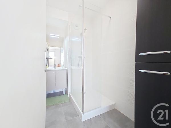Appartement F3 à vendre  3 pièces - 74,10 m 2   PARIS  - 75013