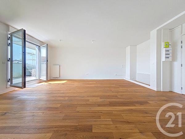 Appartement F3 à vendre  3 pièces - 74,10 m 2   PARIS  - 75013