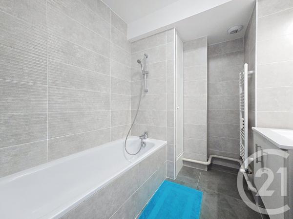 Appartement F3 à vendre  3 pièces - 74,10 m 2   PARIS  - 75013