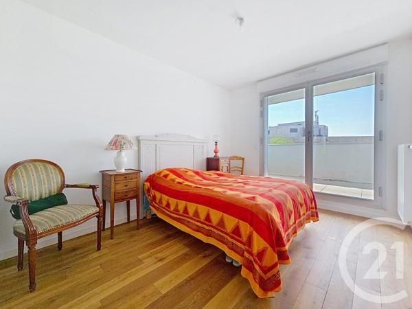 Appartement F3 à vendre  3 pièces - 74,10 m 2   PARIS  - 75013