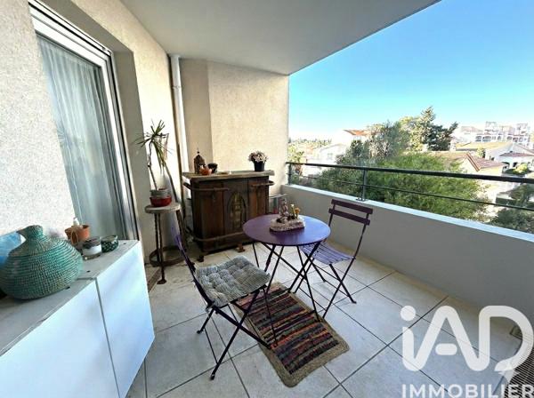 Appartement à vendre 3 pièces 61 m² Fréjus
