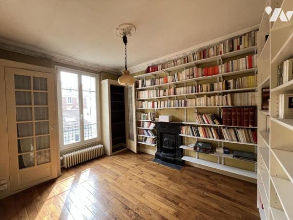 Paris 14e – Appartement de caractère au calme absolu, moulures et cheminées.