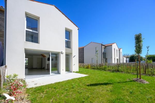 Maison à vendre |  Nieul-sur-Mer |  6 pièces | 109 m²