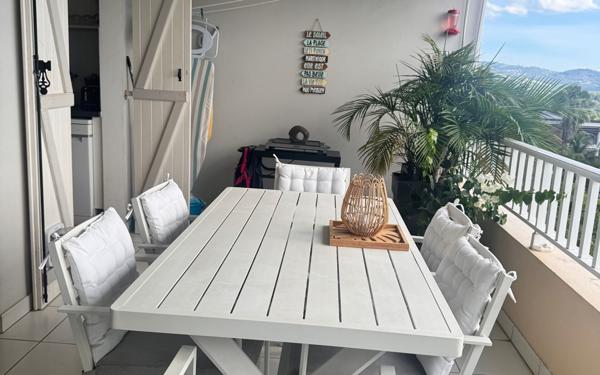 Appartement à louer    4 pièces •  Ducos