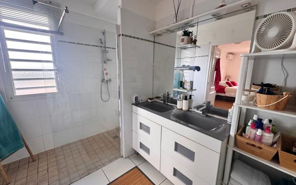 Appartement à louer    4 pièces •  Ducos