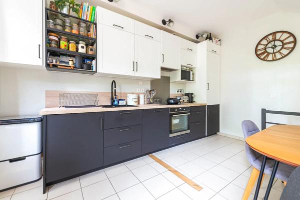 Duplex parc Maisons Laffitte 3 pièce(s) 2 chambres jardin parfait état €399 000 ** - Référence 13534