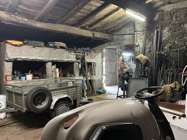 Entrepôt / local industriel Le Champ Saint Pere 320 m2