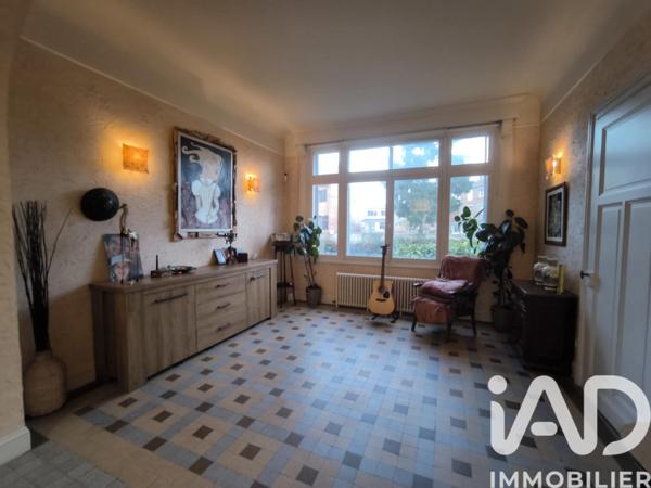 Maison à vendre 12 pièces 287 m² Valenciennes