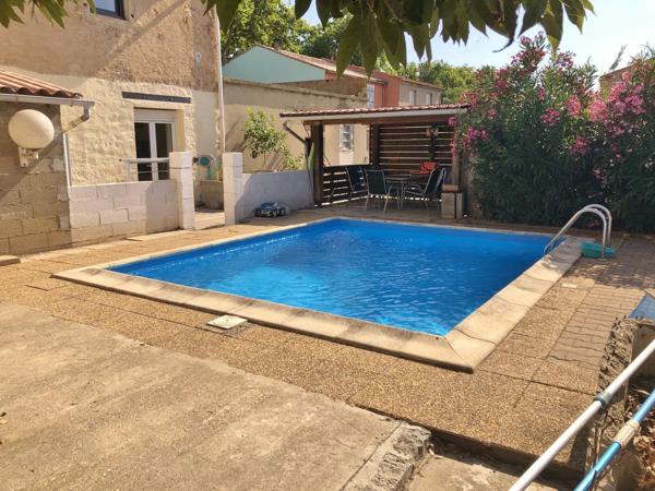 Grande maison rénovée avec fort potentiel d'activité professionnelle – Emplacement stratégique entre Carcassonne et Narbonne