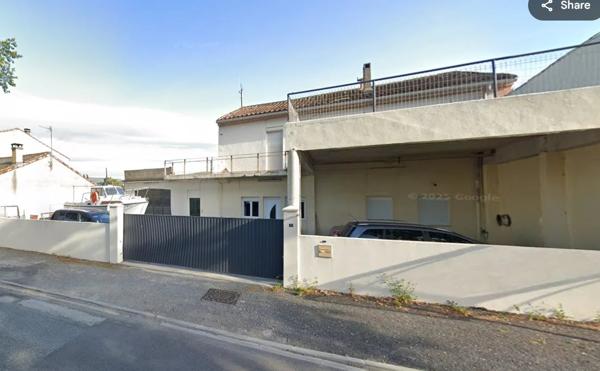 Grande maison rénovée avec fort potentiel d'activité professionnelle – Emplacement stratégique entre Carcassonne et Narbonne