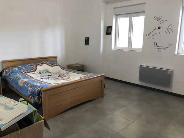 Grande maison rénovée avec fort potentiel d'activité professionnelle – Emplacement stratégique entre Carcassonne et Narbonne