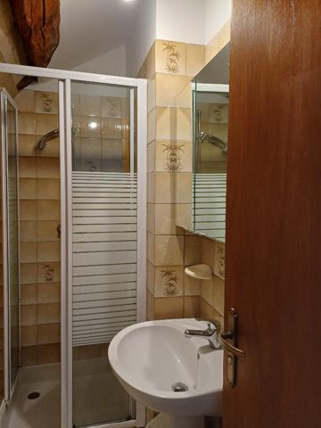 Maison mitoyenne à louer à Lizines