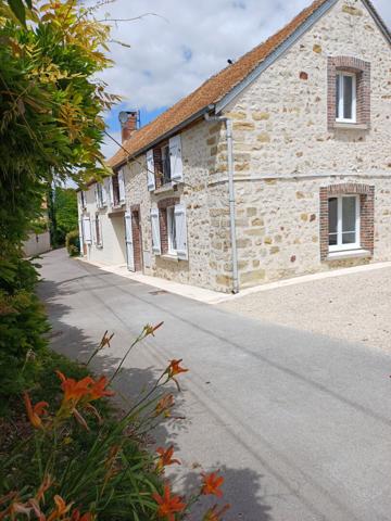 Maison mitoyenne à louer à Lizines
