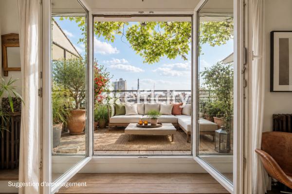 Appartement
         5 pièces
        - 147 m² Bien prestige 1 890 000 € *