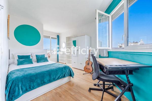 Appartement
         5 pièces
        - 147 m² Bien prestige 1 890 000 € *