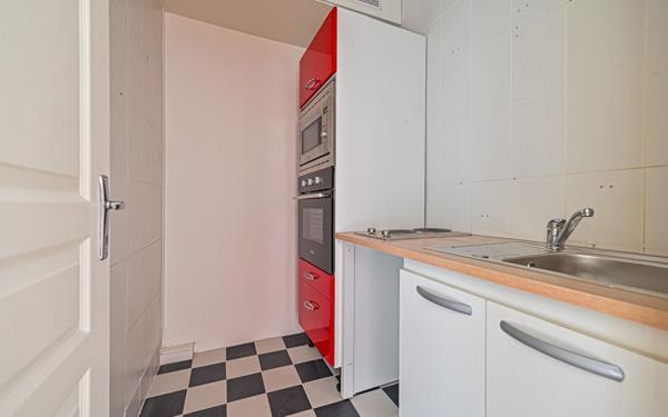 Appartement à vendre    3 pièces • 55 m2 Paris 17