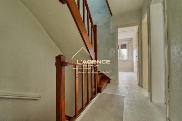 Maison mitoyenne 2 côtés à vendre, 6 pièces - Bailleul 59270